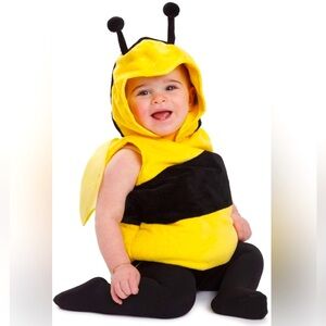 Baby BEE Halloween Costume Size 6-12 Months 🐝 warm padded fleece wings hooded